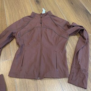 Lululemon Ribbed Nulu Cropped Define Jacket
Color (Brown) size 8 new without tag
